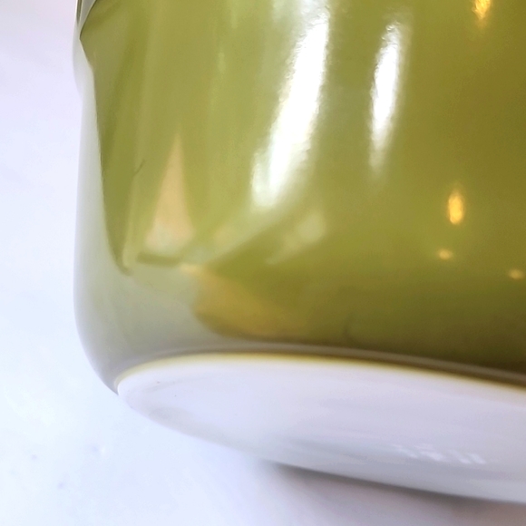 Vintage Pyrex Verde 2.5 qt casserole dish with lid - Picture 12 of 12